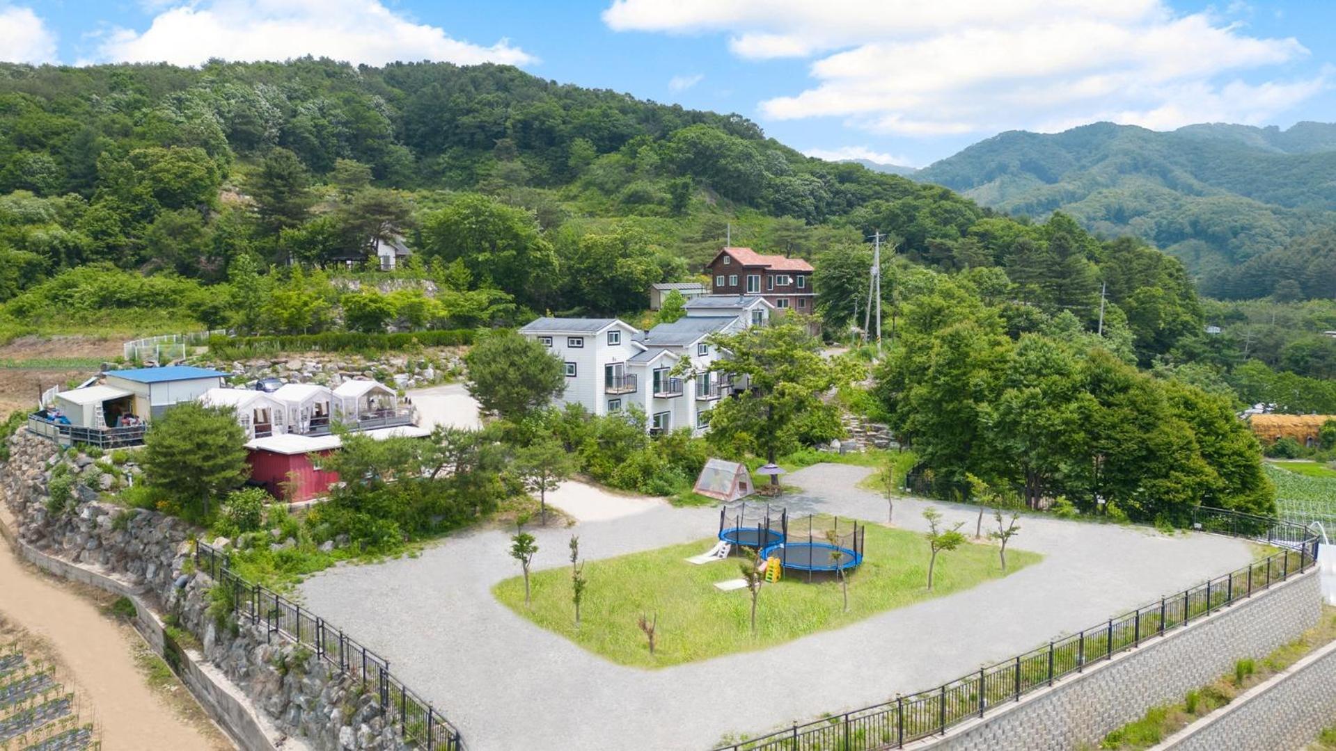 Hongcheon D-Day Pension&Camping المظهر الخارجي الصورة